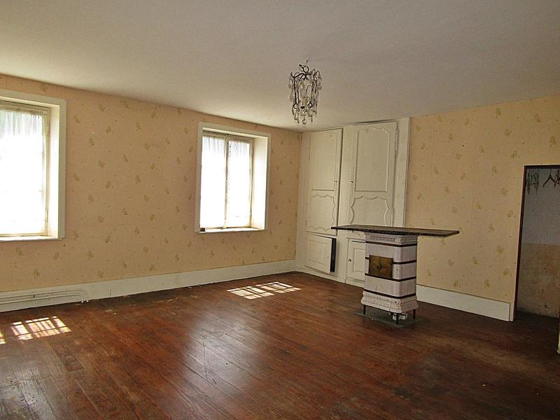 Maison - 233 m² - 6 pièces