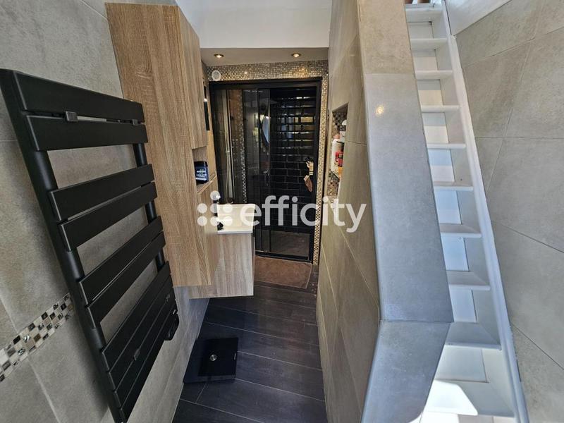 Maison - 97 m² - 4 pièces