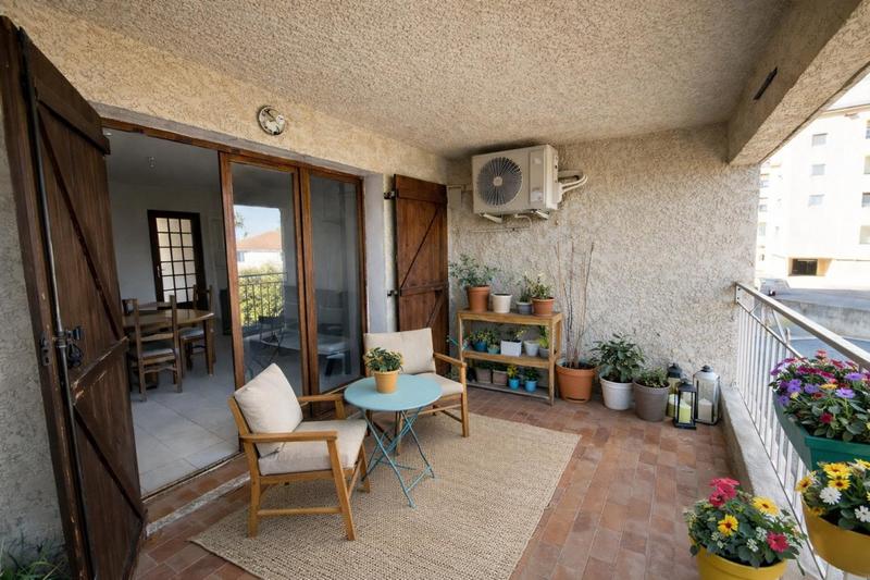 Appartement - 70 m² - 3 pièces