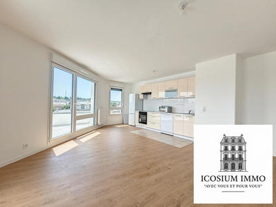 Appartement - 80 m² - 4 pièces