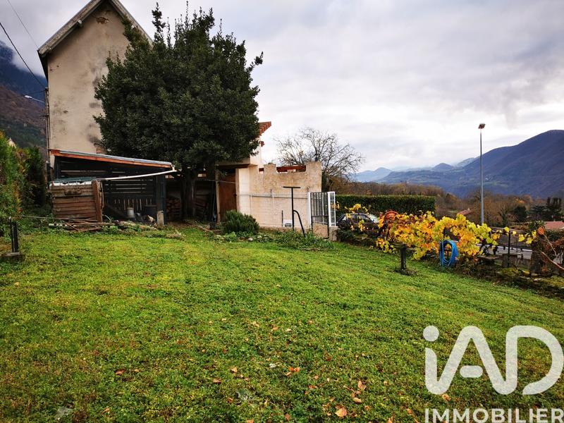 Maison - 81 m² - 5 pièces