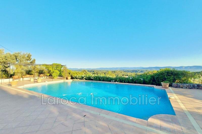 Villa - 260 m² - 7 pièces