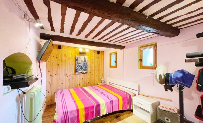 Maison de village - 90 m² - 4 pièces