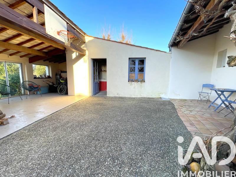 Maison - 185 m² - 6 pièces