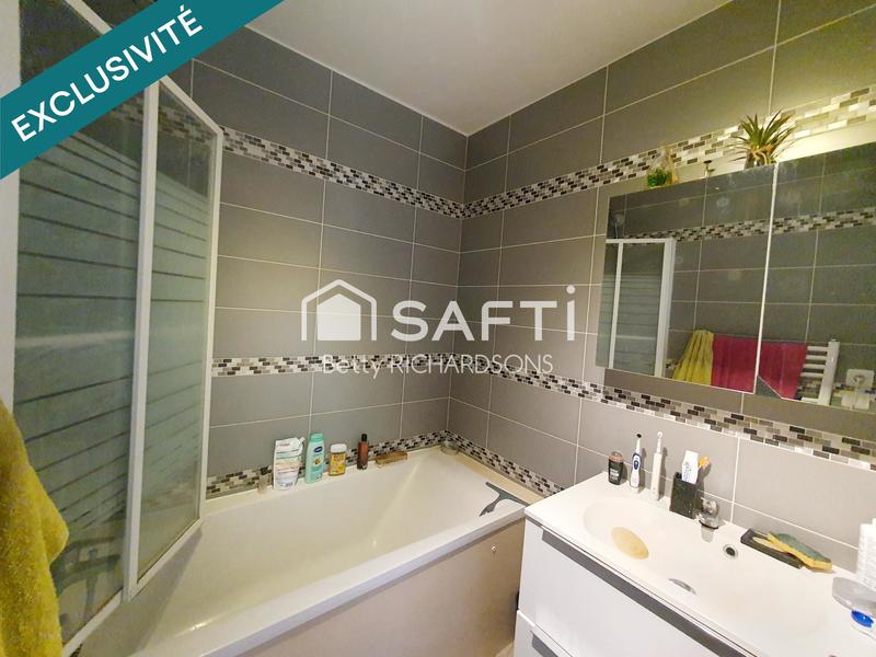 Appartement - 65 m² - 5 pièces