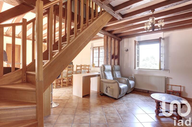 Maison - 205 m² - 6 pièces