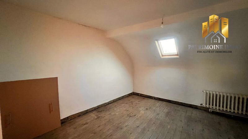 Maison - 205 m² - 9 pièces