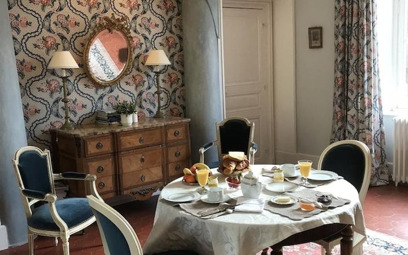 Manoir - 1 300 m² - 35 pièces