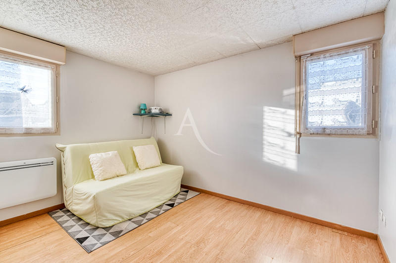 Maison - 108 m² - 6 pièces