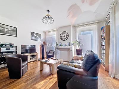 Maison en pierre - 123 m² - 6 pièces