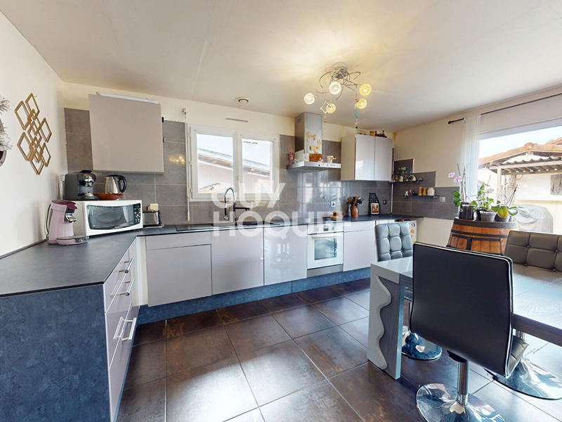 Maison - 84 m² - 4 pièces