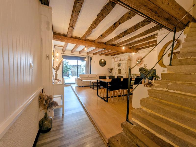 Maison - 140 m² - 5 pièces