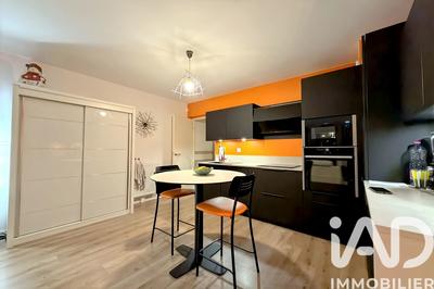 Appartement - 81 m² - 4 pièces