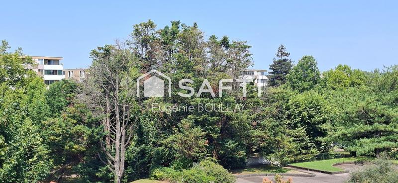 Appartement - 82 m² - 3 pièces