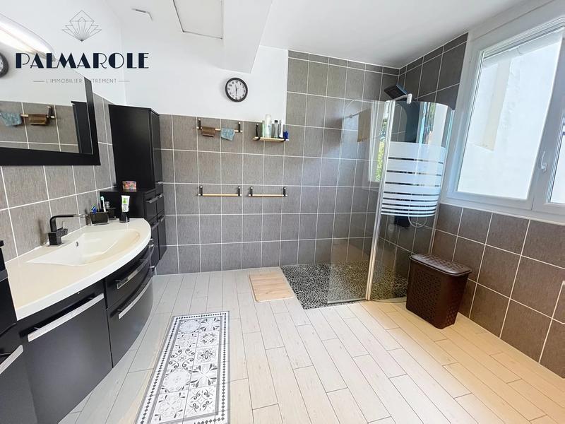 Maison de ville - 100 m² - 4 pièces