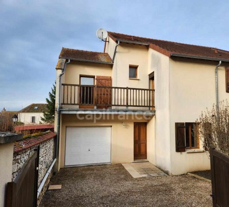 Maison - 96 m² - 4 pièces