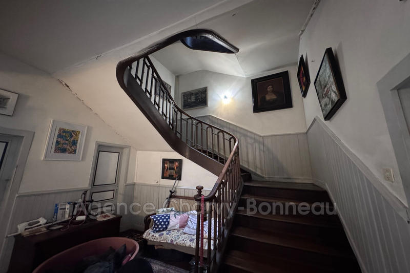 Maison de ville - 359 m² - 10 pièces