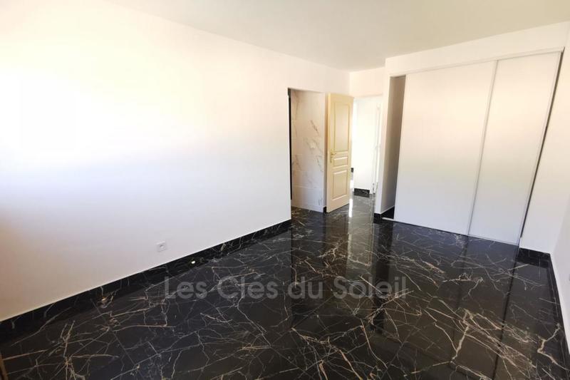 Appartement - 70 m² - 4 pièces