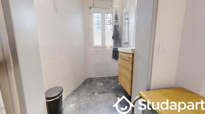 Chambre - 11 m² - 1 pièce