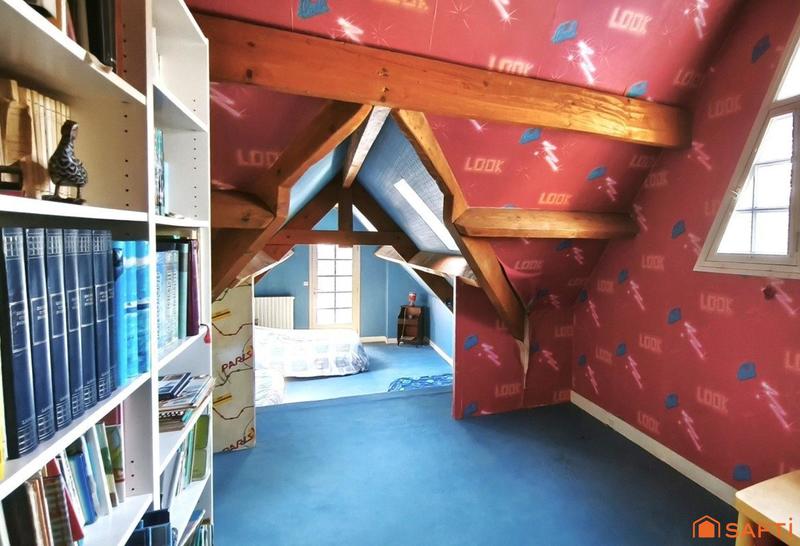 Maison - 179 m² - 9 pièces