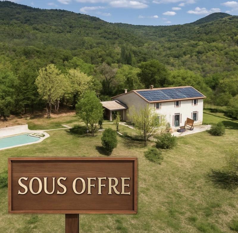 Maison - 135 m² - 6 pièces