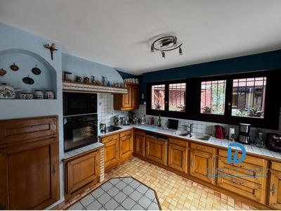 Maison ancienne - 100 m² - 8 pièces