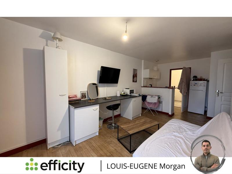 Immeuble - 150 m² - 10 pièces