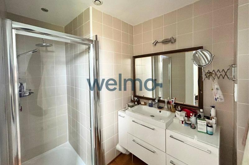 Maison en pierre - 285 m² - 12 pièces