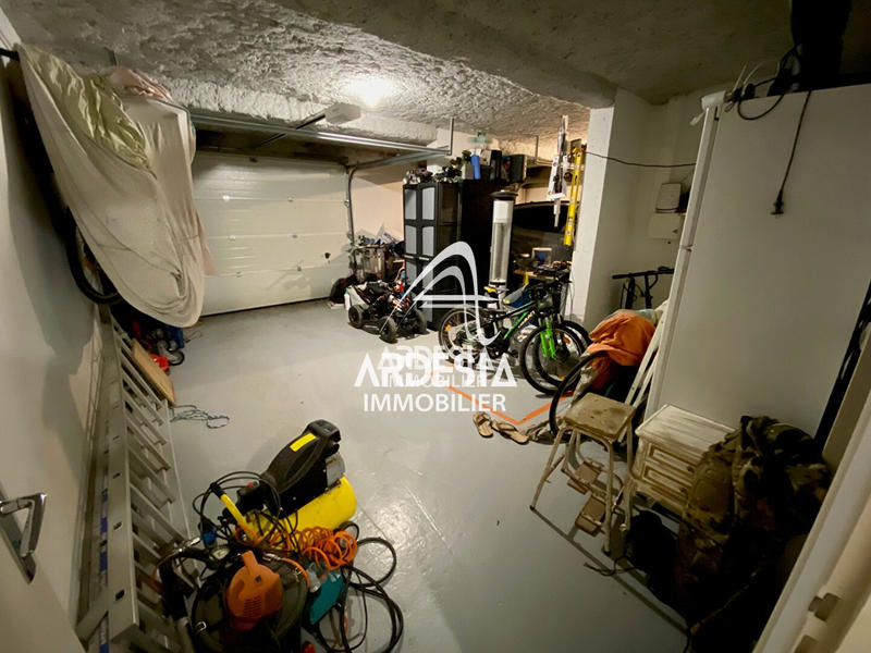 Maison - 189 m² - 6 pièces