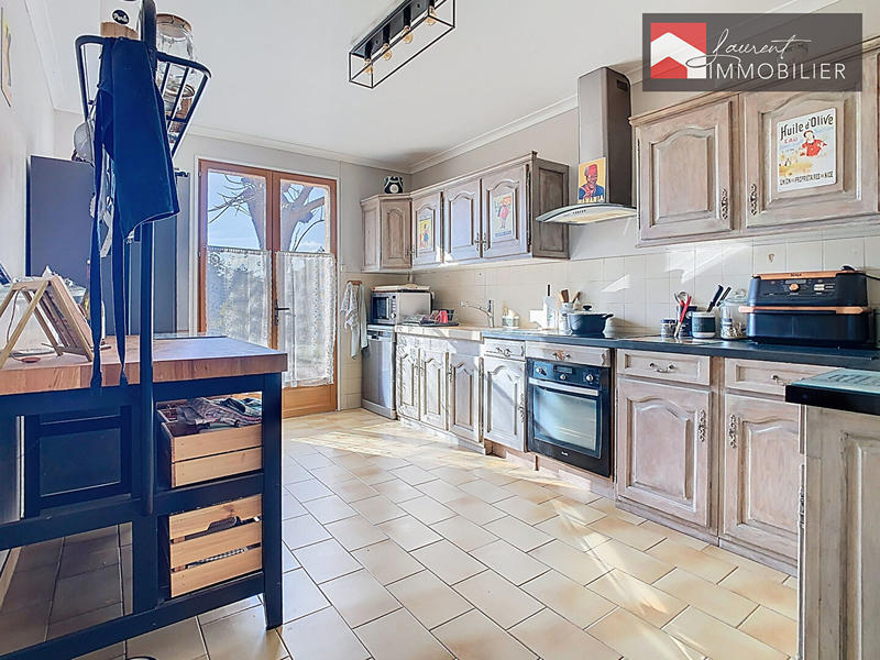 Maison - 174 m² - 7 pièces