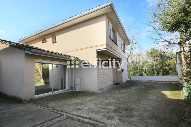 Maison - 155 m² - 6 pièces
