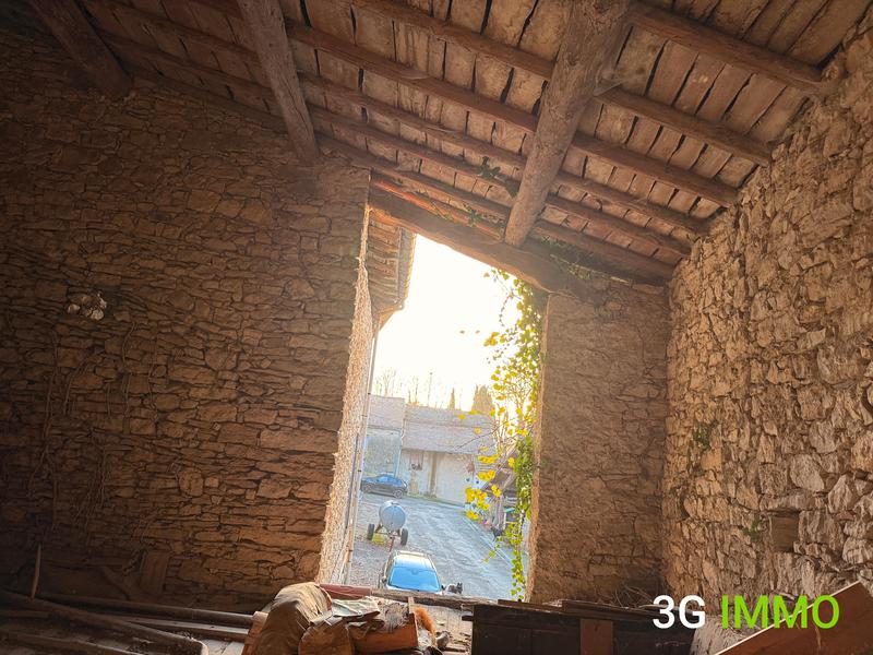 Propriété - 260 m² - 4 pièces
