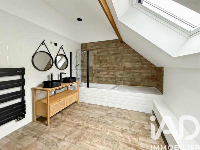 Maison - 115 m² - 4 pièces