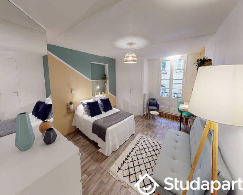 Chambre - 140 m² - 1 pièce