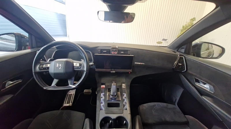 Ds Ds 7 Crossback Bluehdi 130 Eat8 Performance Line+