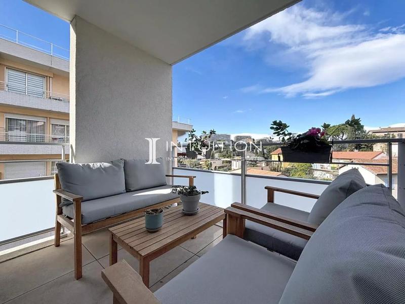 Appartement - 62 m² - 3 pièces