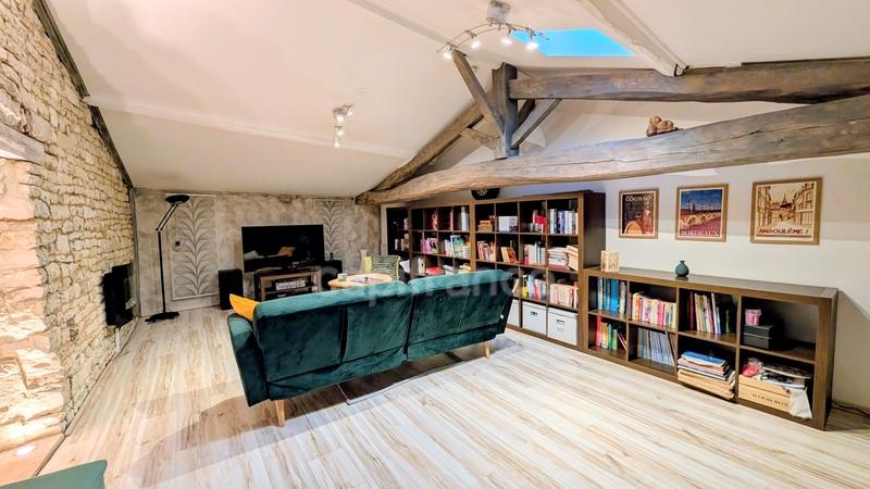 Maison - 157 m² - 6 pièces