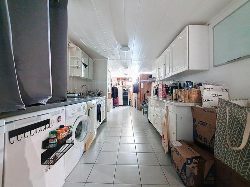 Maison - 236 m² - 6 pièces