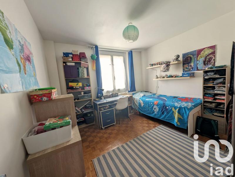Appartement - 80 m² - 4 pièces