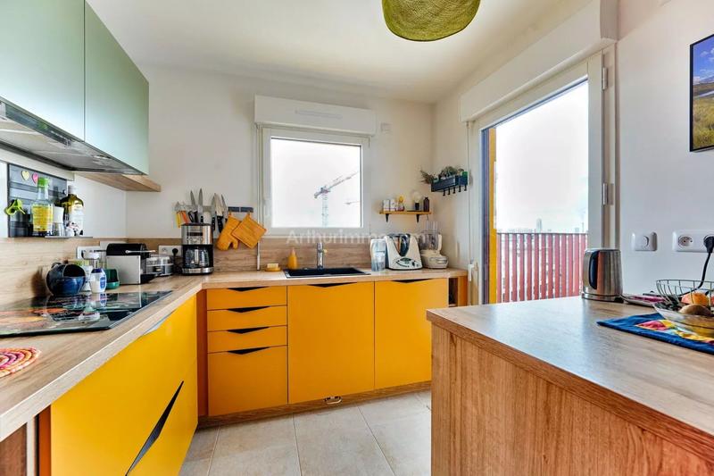 Appartement - 103 m² - 5 pièces