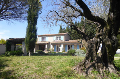 Maison - 160 m² - 8 pièces