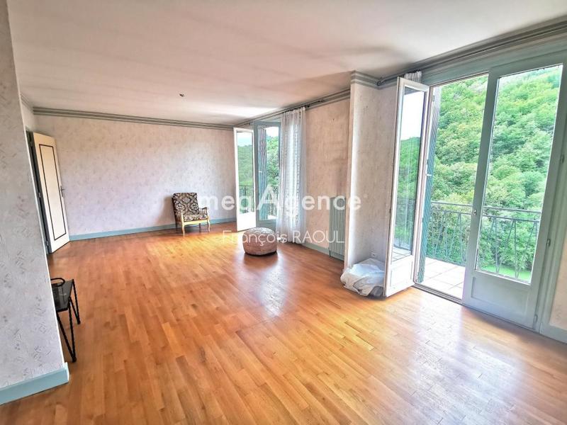 Maison - 143 m² - 6 pièces
