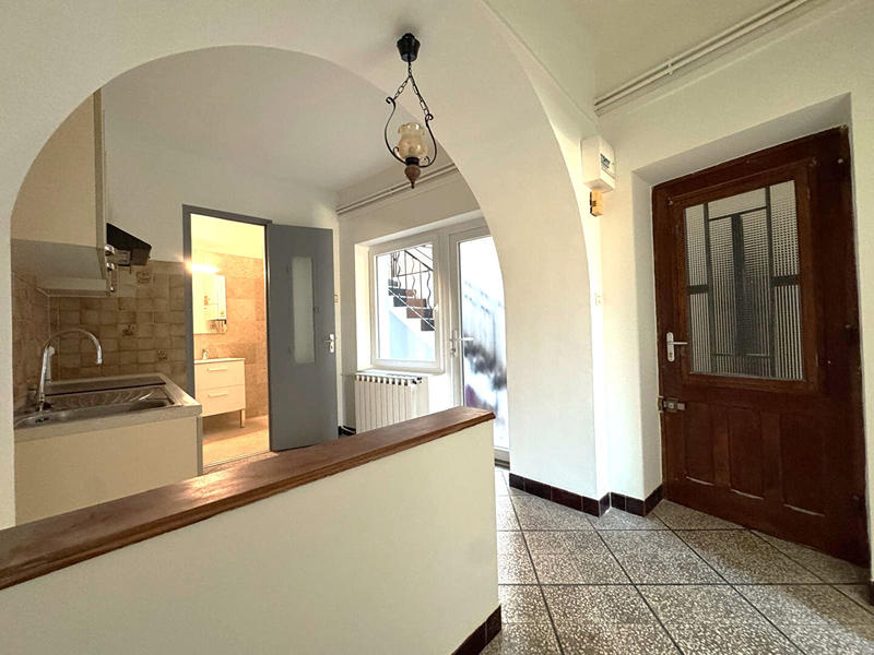 Immeuble - 178 m² - 9 pièces