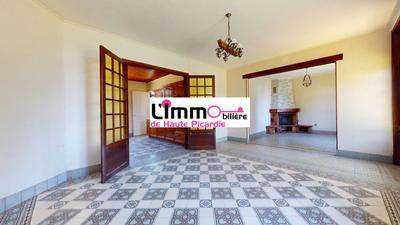 Maison traditionnelle - 172 m² - 7 pièces