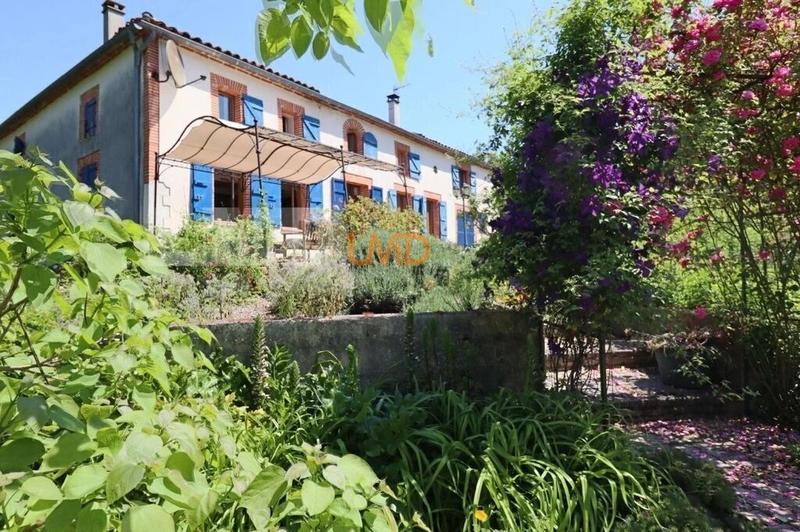 Ferme - 310 m² - 10 pièces