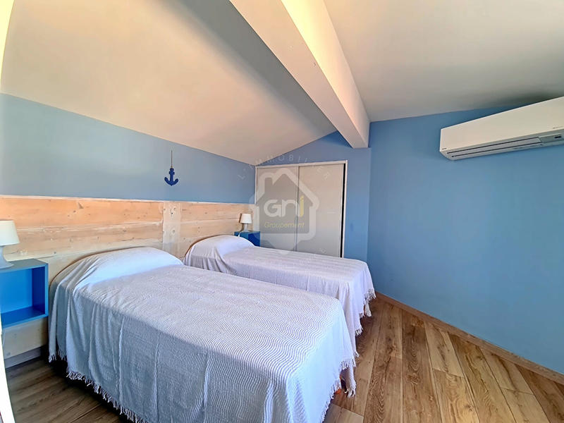 Immeuble - 102 m² - 5 pièces