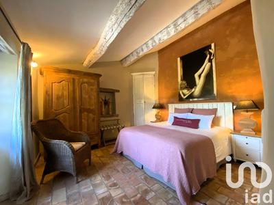 Maison - 420 m² - 14 pièces