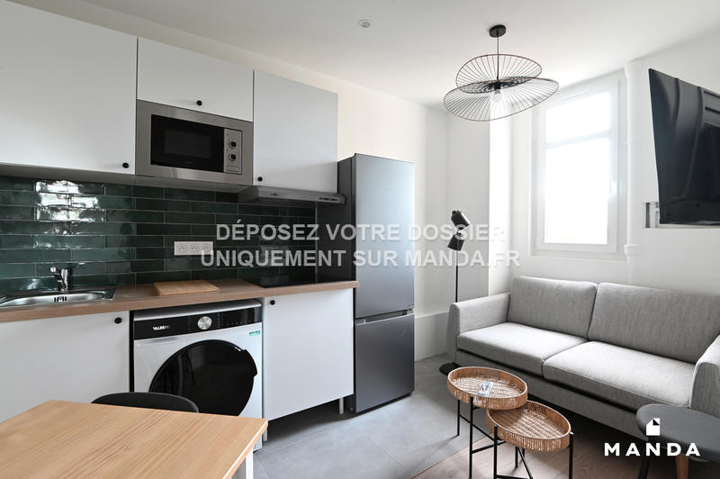 Chambre - 9 m² - 4 pièces