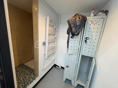 Local d'activité / Entrepôt - 93 m² - 2 pièces