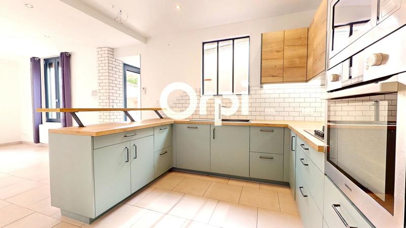 Maison - 100 m² - 5 pièces